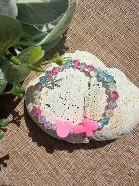 Disney Cross Handmade Pastel Beaded stretch Bracelet 6.5 inches